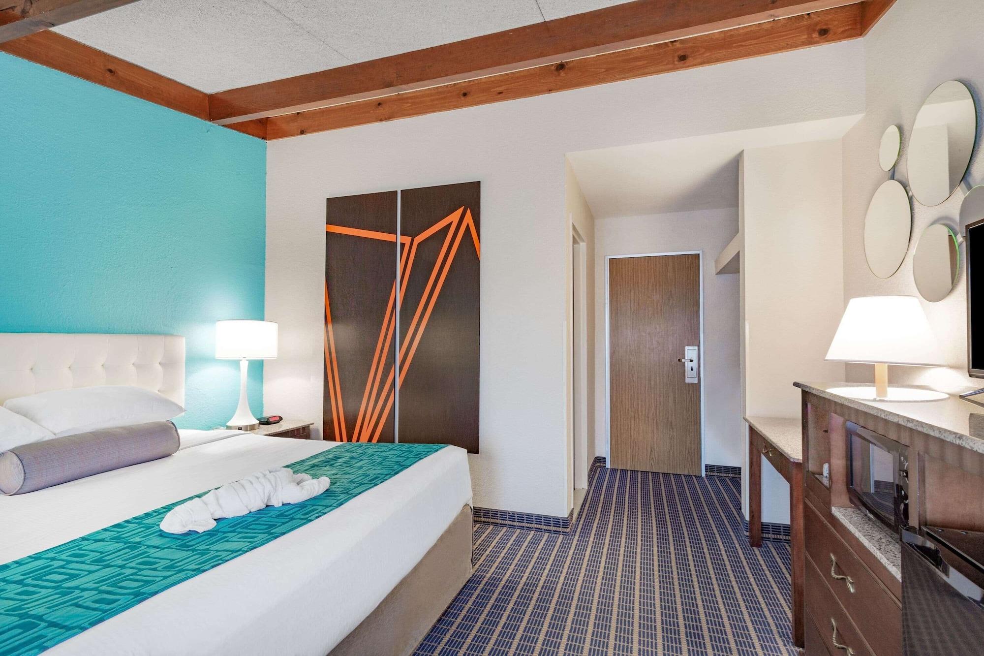 Hotel Howard Johnson By Wyndham Bangor Extérieur photo