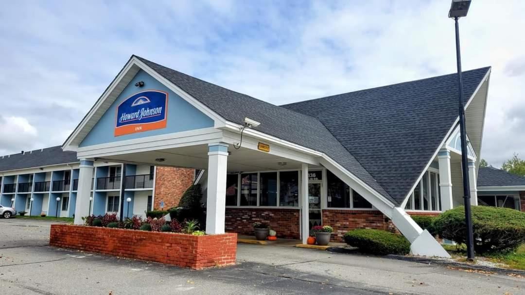 Hotel Howard Johnson By Wyndham Bangor Extérieur photo