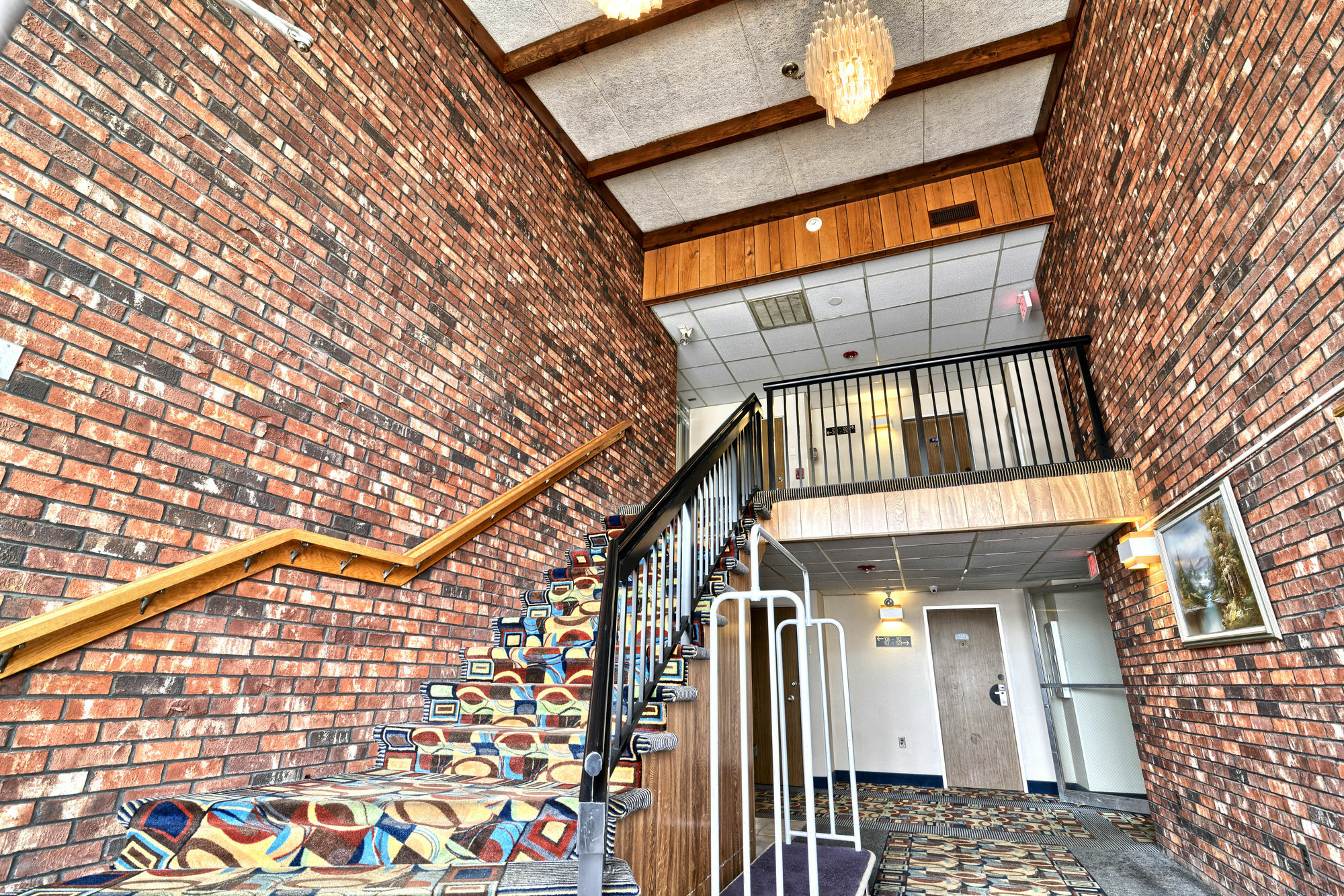 Hotel Howard Johnson By Wyndham Bangor Extérieur photo